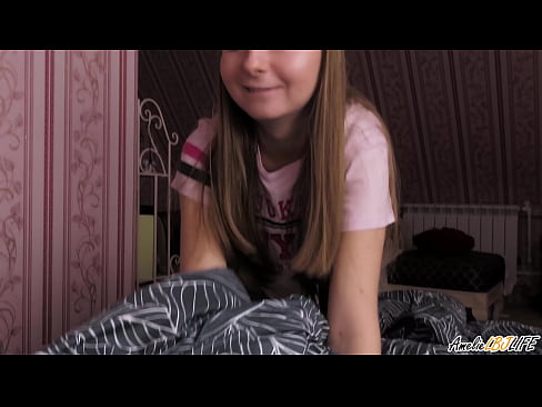 ❤️ بلونډي خپل BFF په ژوره توګه وخوري او په خوله کې یې وخوري ❤️  ﹏